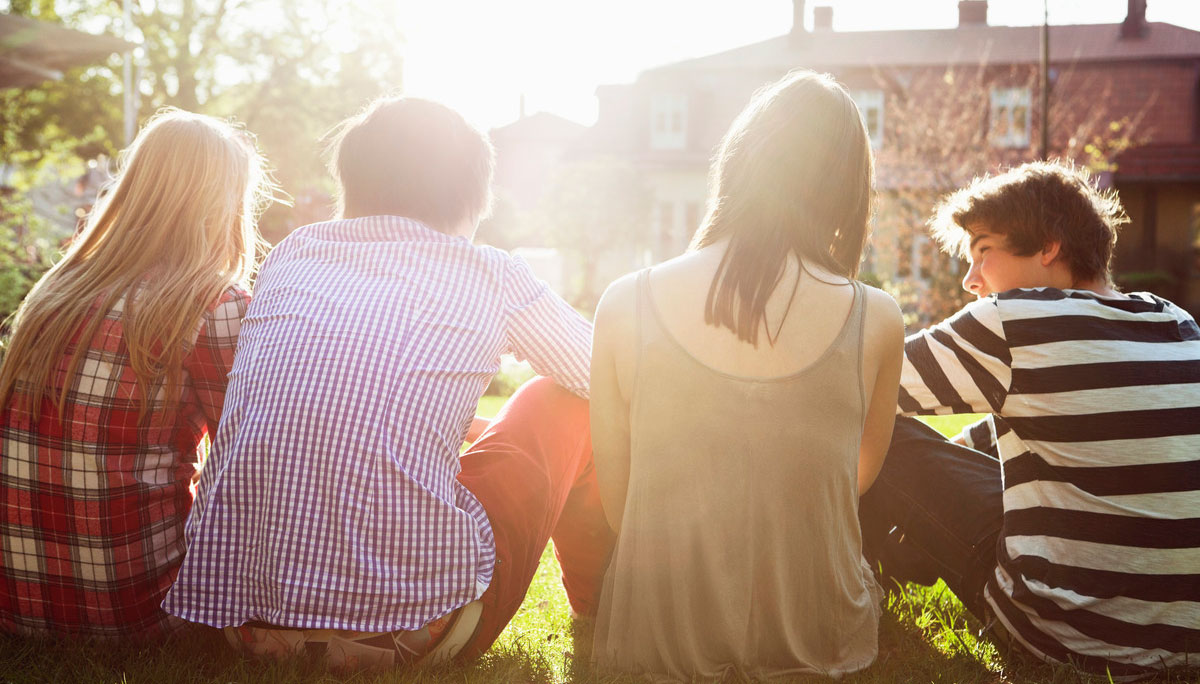 sunkissed-backs-crop-web