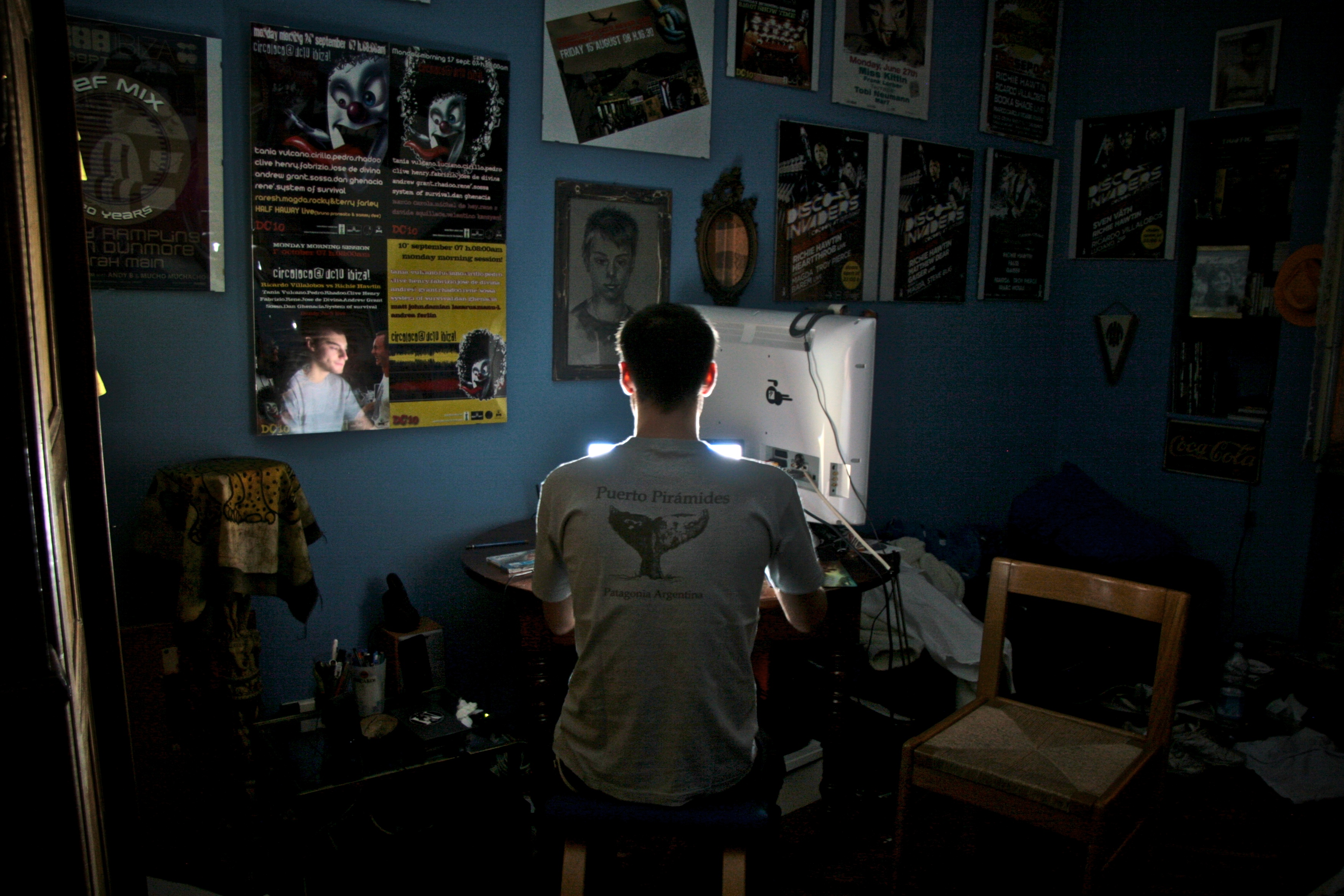 Federico Morando-internet addiction