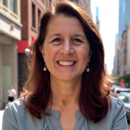 Elizabeth Harris <br> On-Campus Counseling Program Director